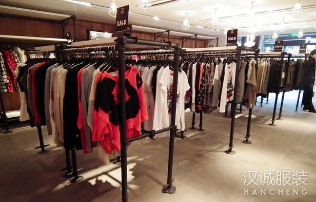 服饰品牌I.T中期亏损3100万 中国内地盈利大涨