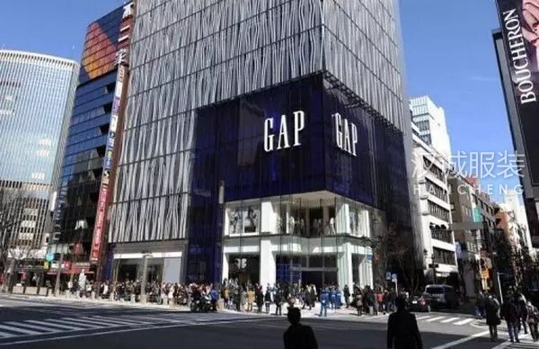 都说GAP被逼上绝路了 它凭啥又绝处逢生了?