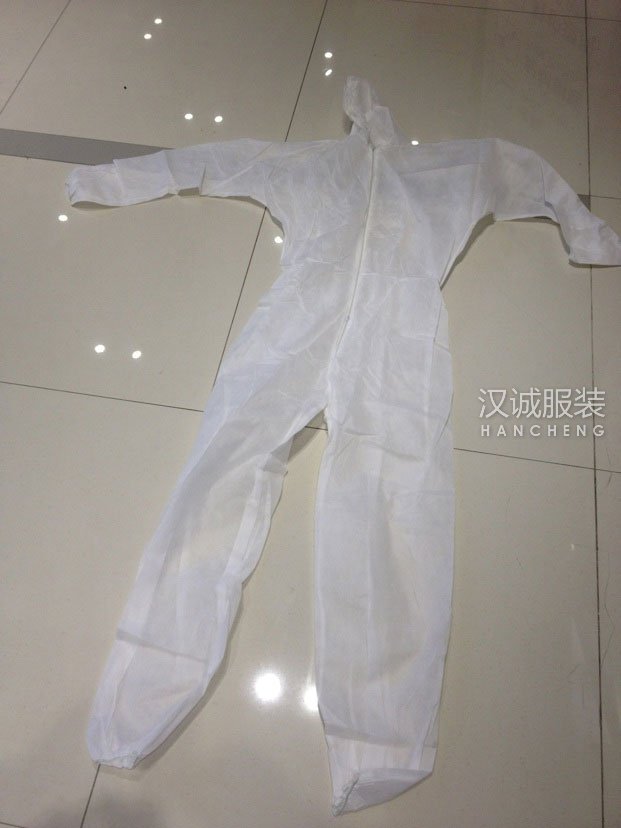 平阳麻笺做成一次性纸衣服获好评